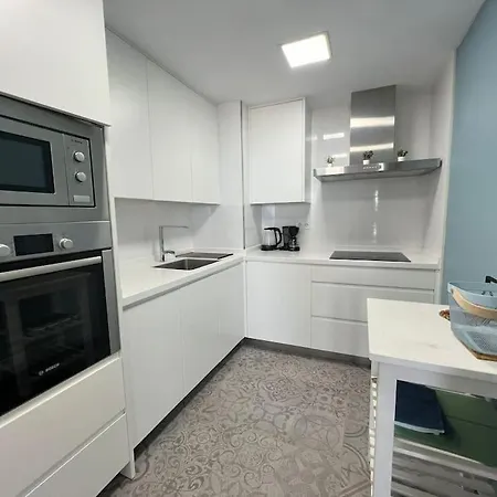 Apartamento Primera Línea De Playa Frontal Con Vistas Al Mar Fuengirola
