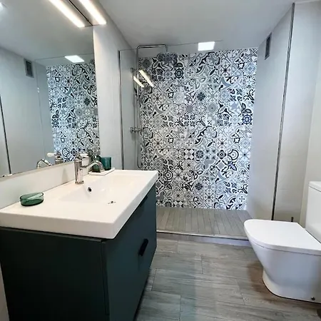 Primera Linea De Playa Frontal Con Vistas Al Mar Lejlighed