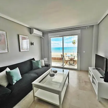Primera Linea De Playa Frontal Con Vistas Al Mar * フエンヒロラ