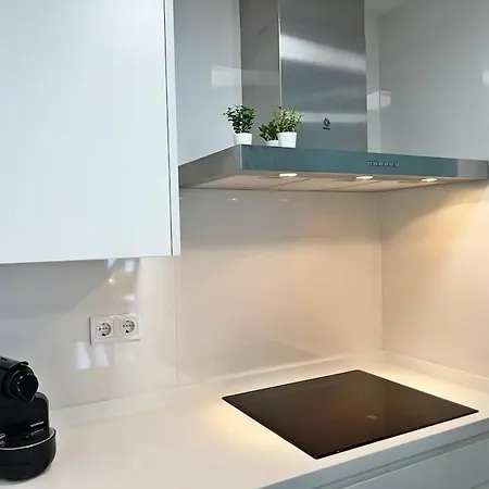 Primera Linea De Playa Frontal Con Vistas Al Mar