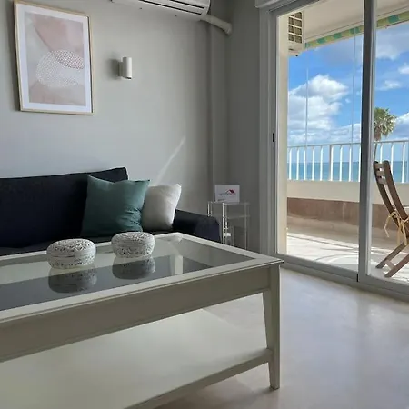 Primera Linea De Playa Frontal Con Vistas Al Mar Fuengirola