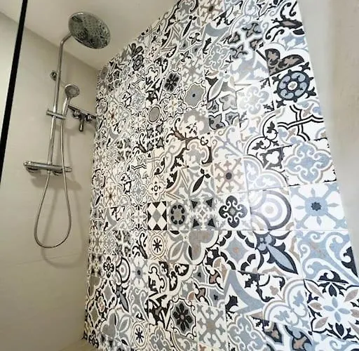 Primera Linea De Playa Frontal Con Vistas Al Mar